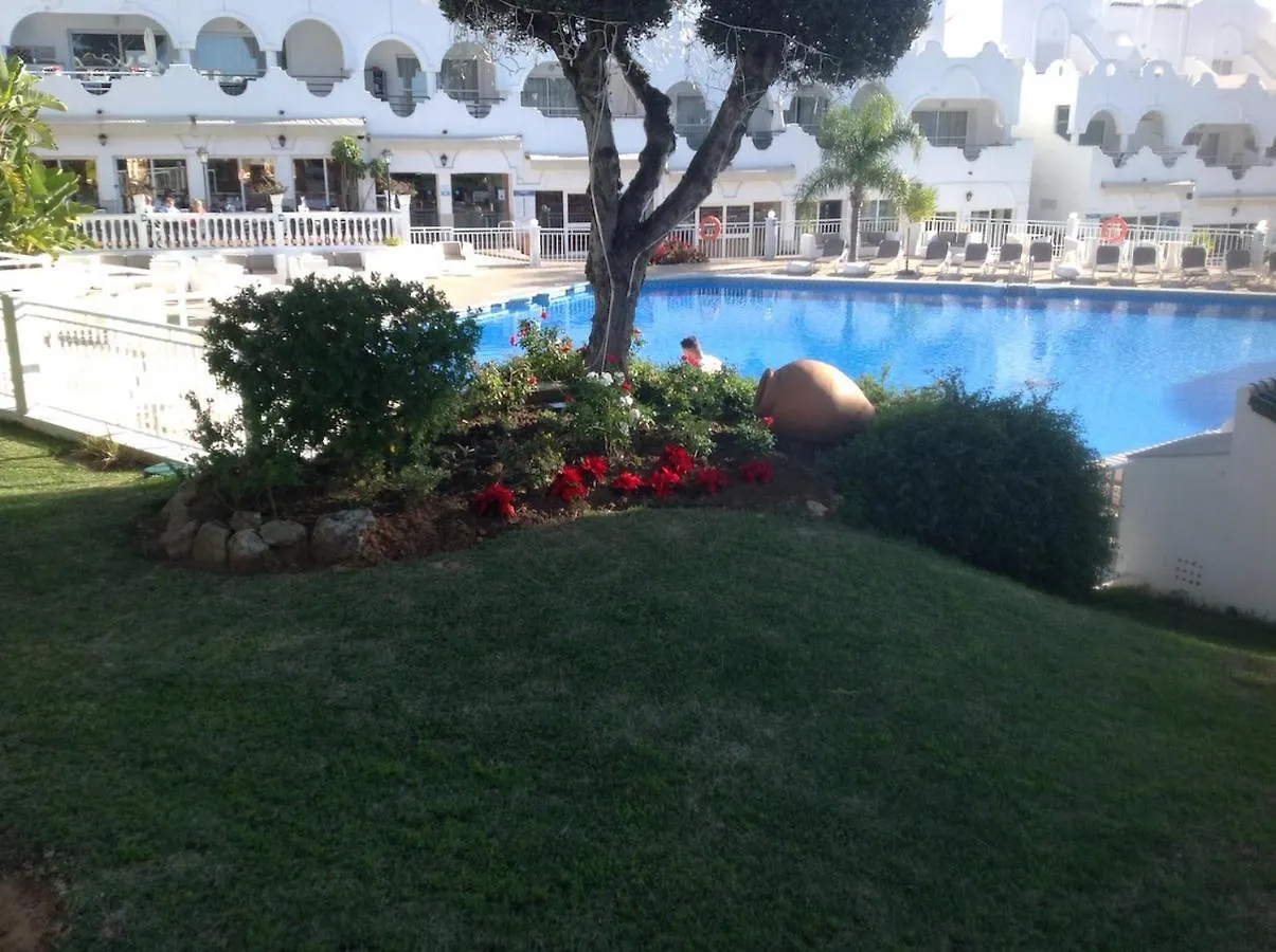 Casa Romero - Beautiful Villa, Best Corner By Pools,Resort Facilities, Full Kitchen, 3 Terraces, Internet Marbella 0*,  España